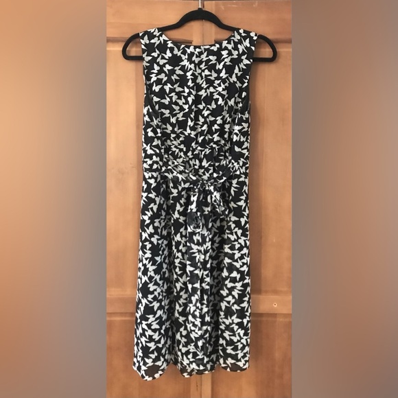 Motherhood Maternity Sleeveless Dress Butterflies Size Large - Picture 5 of 8